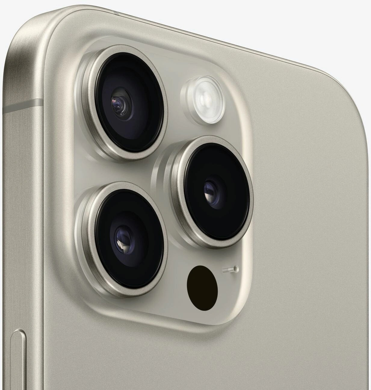 APPLE-15-PRO-NAT-2.jpg